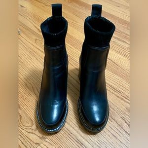 Tory Burch Lug Ankle Heel Boot in Black Size 9.5